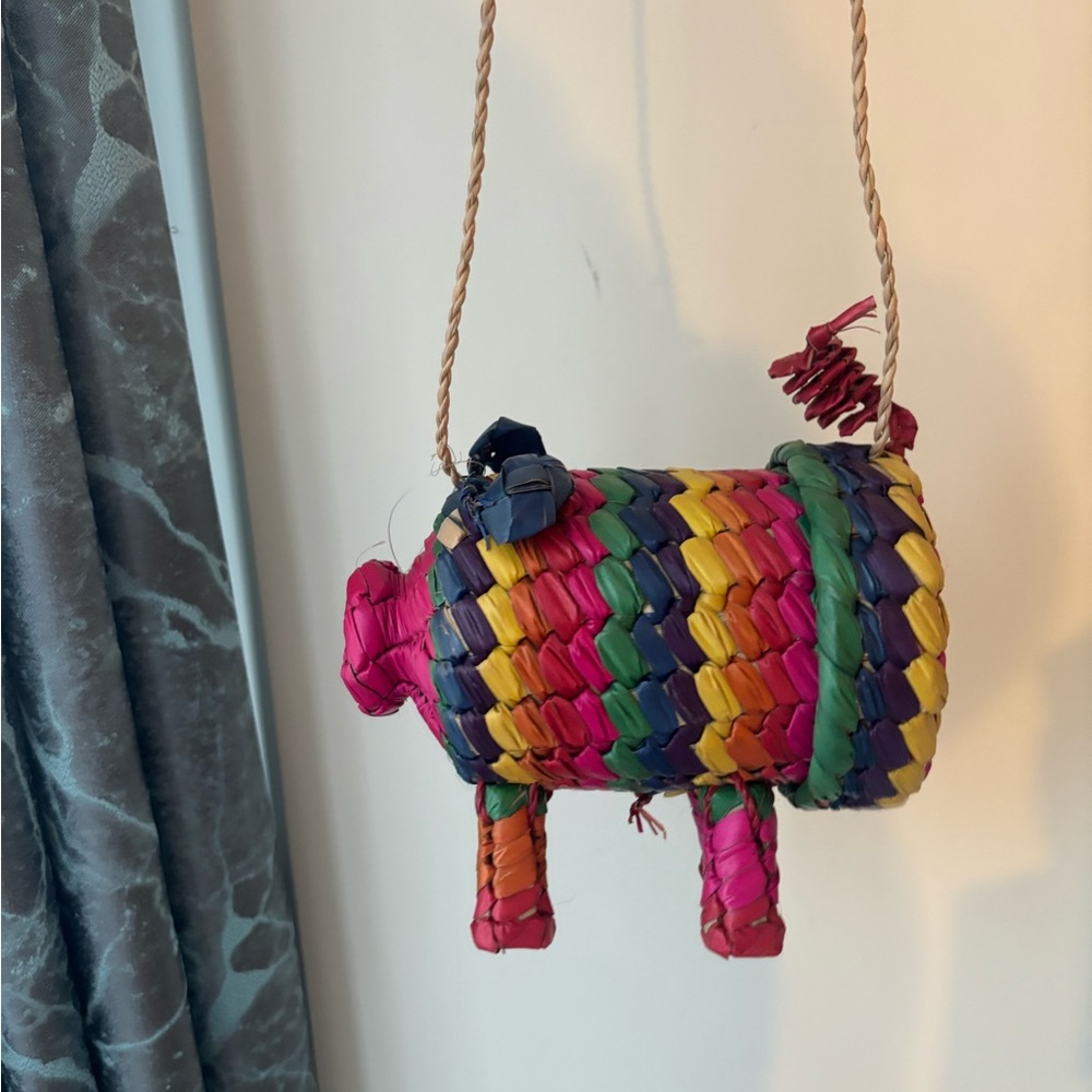 Vintage Pig woven bag